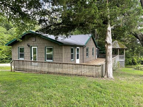 Pomme De Terre Lake - Bolivar MO Real Estate 5 Agent listings 0 Other listings Sort Homes for You 24007 County Road 287, Pittsburg, MO 65724 MLS ID 60230652, CENTURY 21PETERSON REAL ESTATE 425,000 4 bds 3 ba 2,432 sqft - Active 129 days on Zillow 22054 County Road 286, Pittsburg, MO 65724 MLS ID 60231725, CENTURY 21PETERSON REAL ESTATE 165,000. . Pomme de terre lake homes for sale with dock